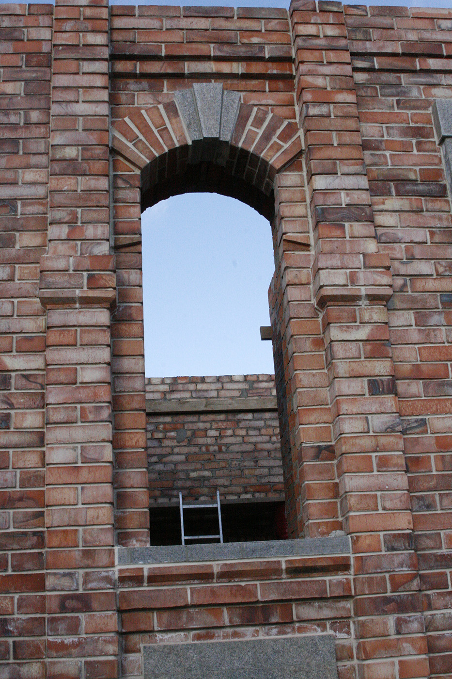 Редуцированный кирпич, энгельский,1NF