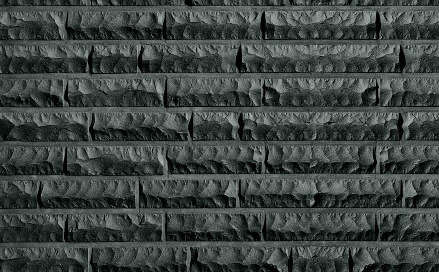 Клинкерный кирпич Roben Quebec schwarz nuanciert, полнотелый, 230*105*71 мм